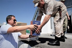 Волгодонцы отправили на передовую маскировочные сети и детские письма
